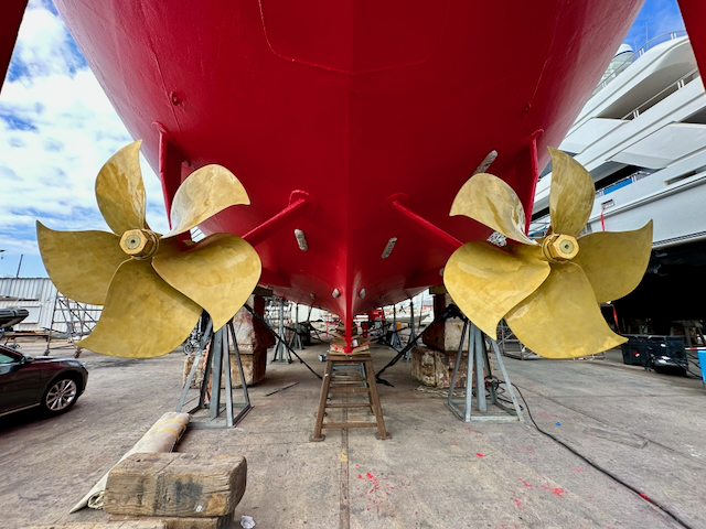 PropOne applied on 2 superyacht propellers in France